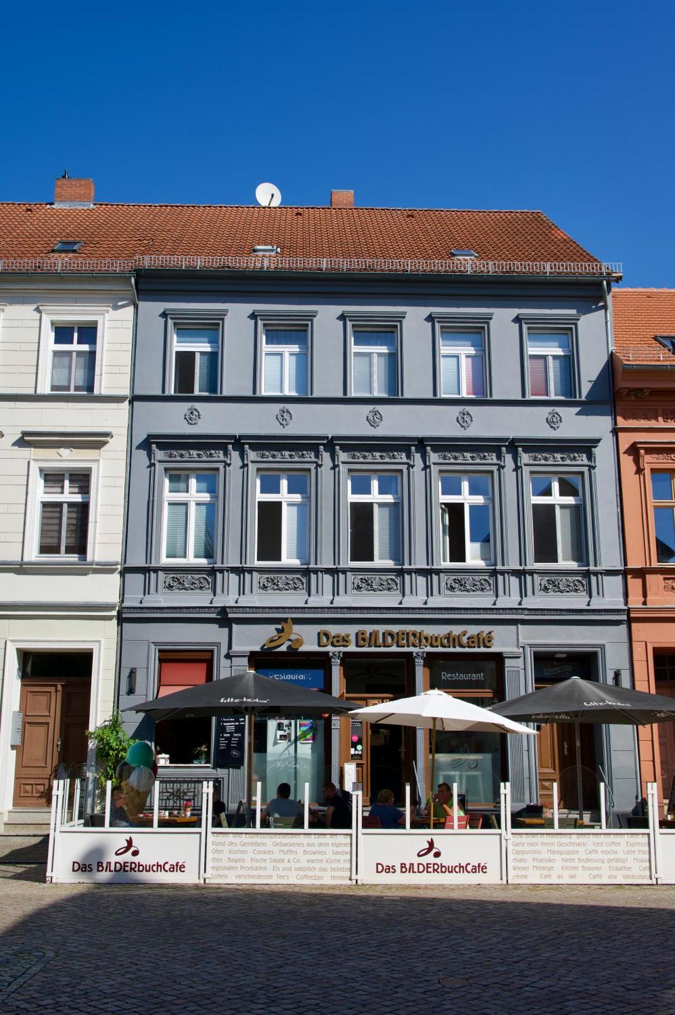Das Bilderbuchcafe - Ferien Apartment No 5 - Markt 7 Havelberg Extérieur photo