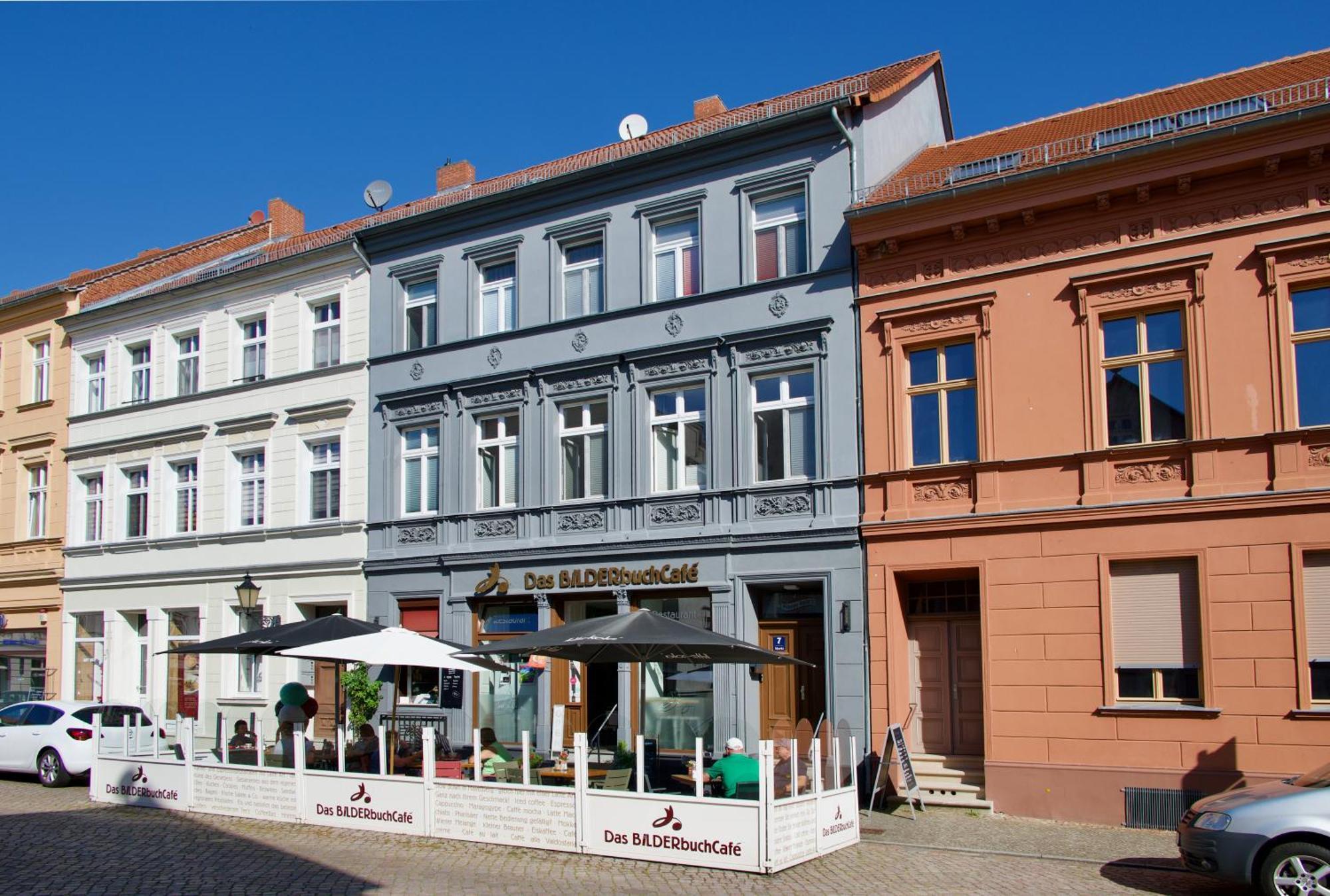 Das Bilderbuchcafe - Ferien Apartment No 5 - Markt 7 Havelberg Extérieur photo